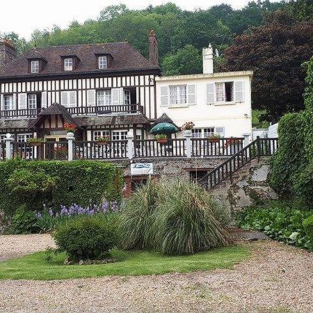 Restaurant & Chambres D'Hotes L'Eau Vive Fatouville-Grestain ภายนอก รูปภาพ