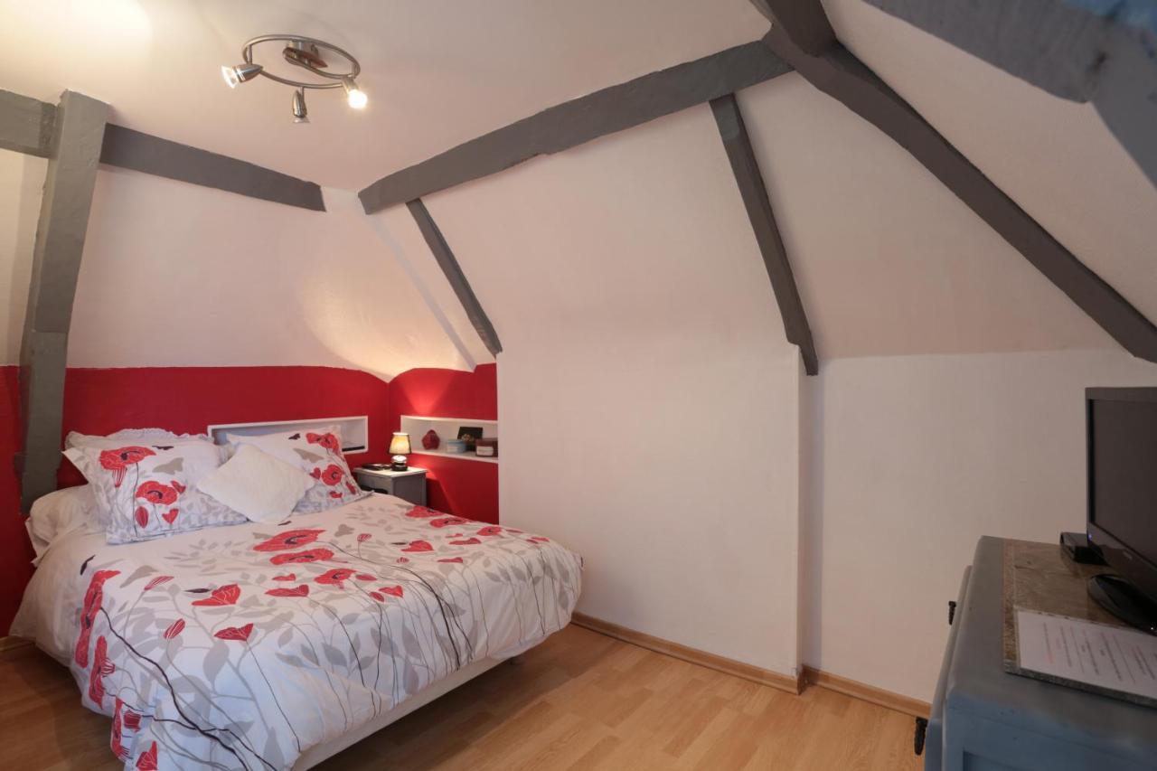 Restaurant & Chambres D'Hotes L'Eau Vive Fatouville-Grestain ภายนอก รูปภาพ